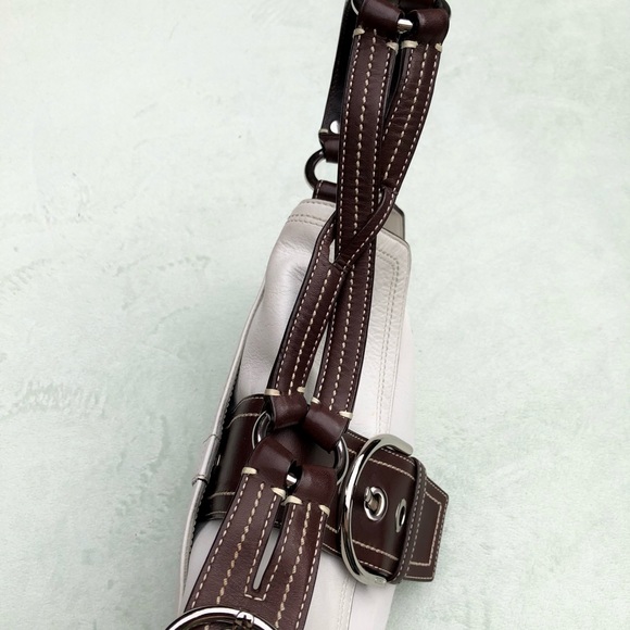 Coach Soho 10578 Vintage White Brown Leather shoulder Handbag - Picture 5 of 9